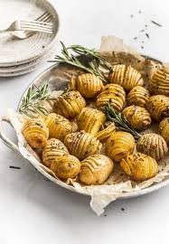 Hasselback Potatoes with Garlic and Rosemary