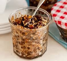 Home-made Christmas Mincemeat (Delia)