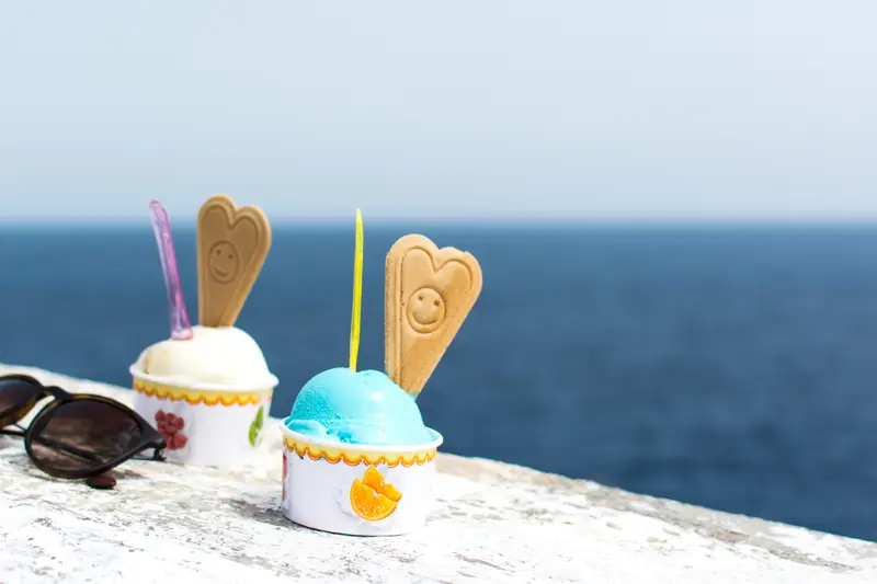 No-Churn Vanilla Ice Cream (Martha Stewart)